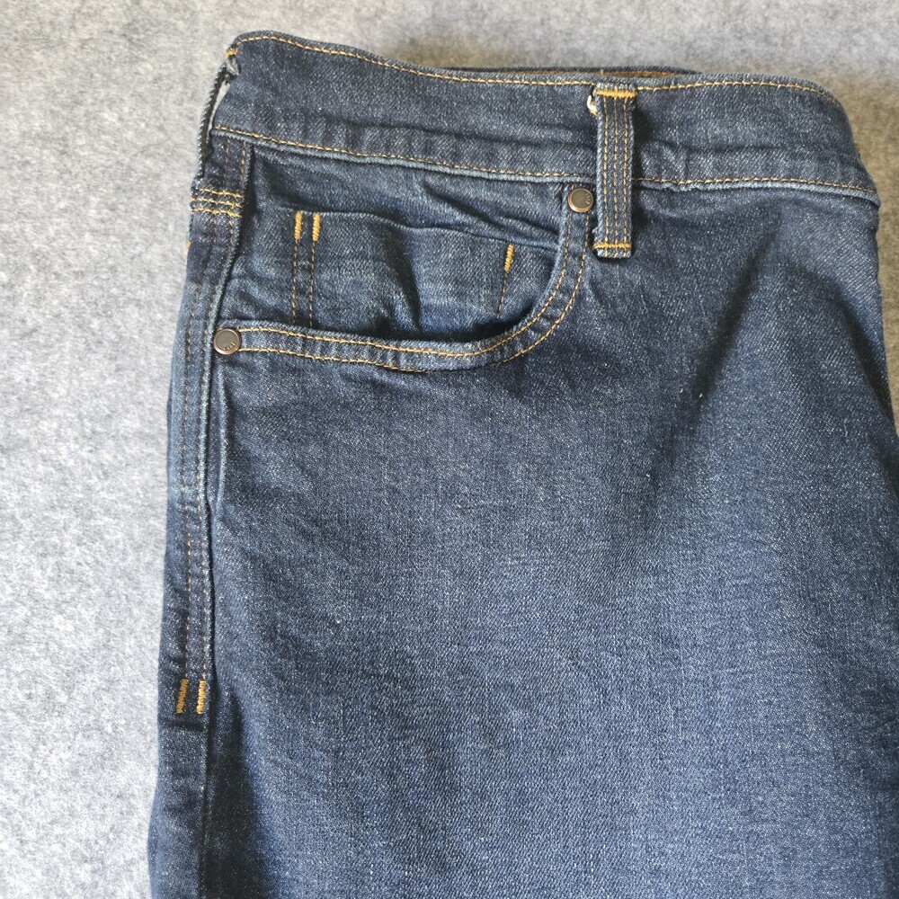 L.L. Bean Men's Vintage Blue Denim Jeans Slim Fit Straight Stretch Item ID523189 - Picture 3 of 9